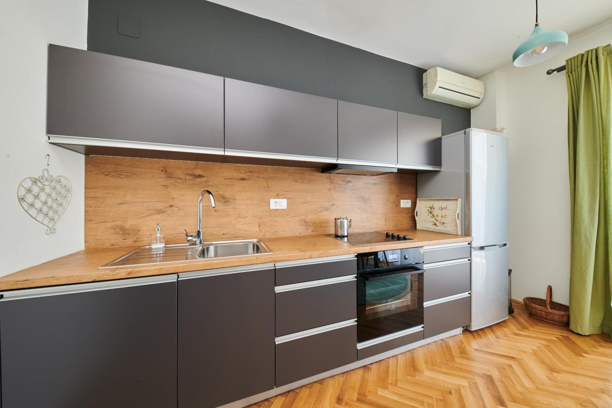 Mina'S Shine Apartment อูมัค ภายนอก รูปภาพ