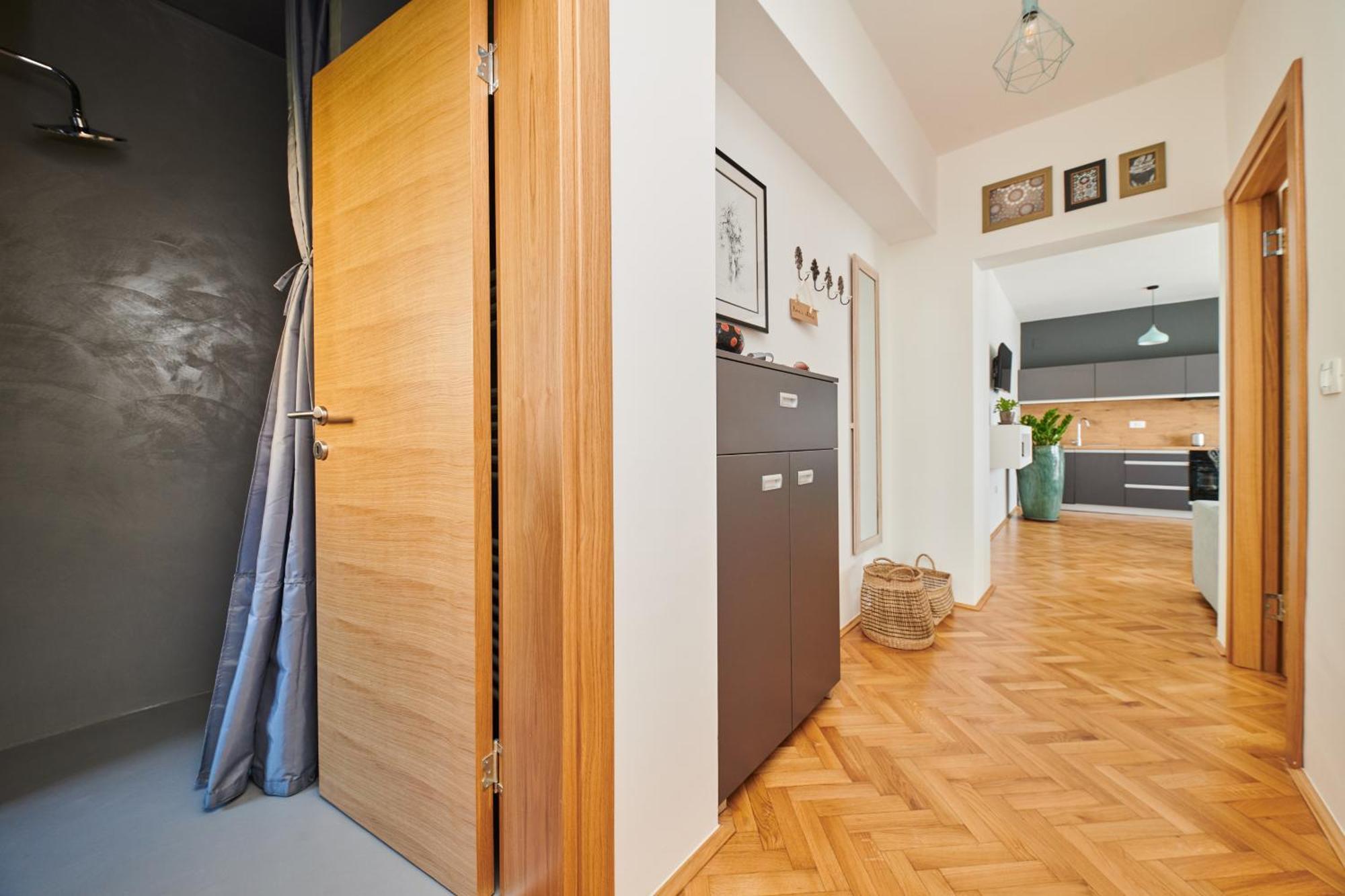 Mina'S Shine Apartment อูมัค ภายนอก รูปภาพ